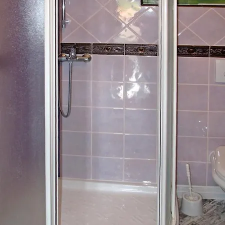 Haus Omni 115s Apartman