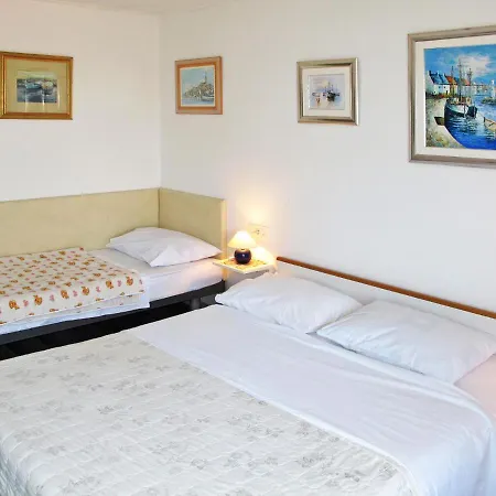 Apartman Haus Omni 115s *